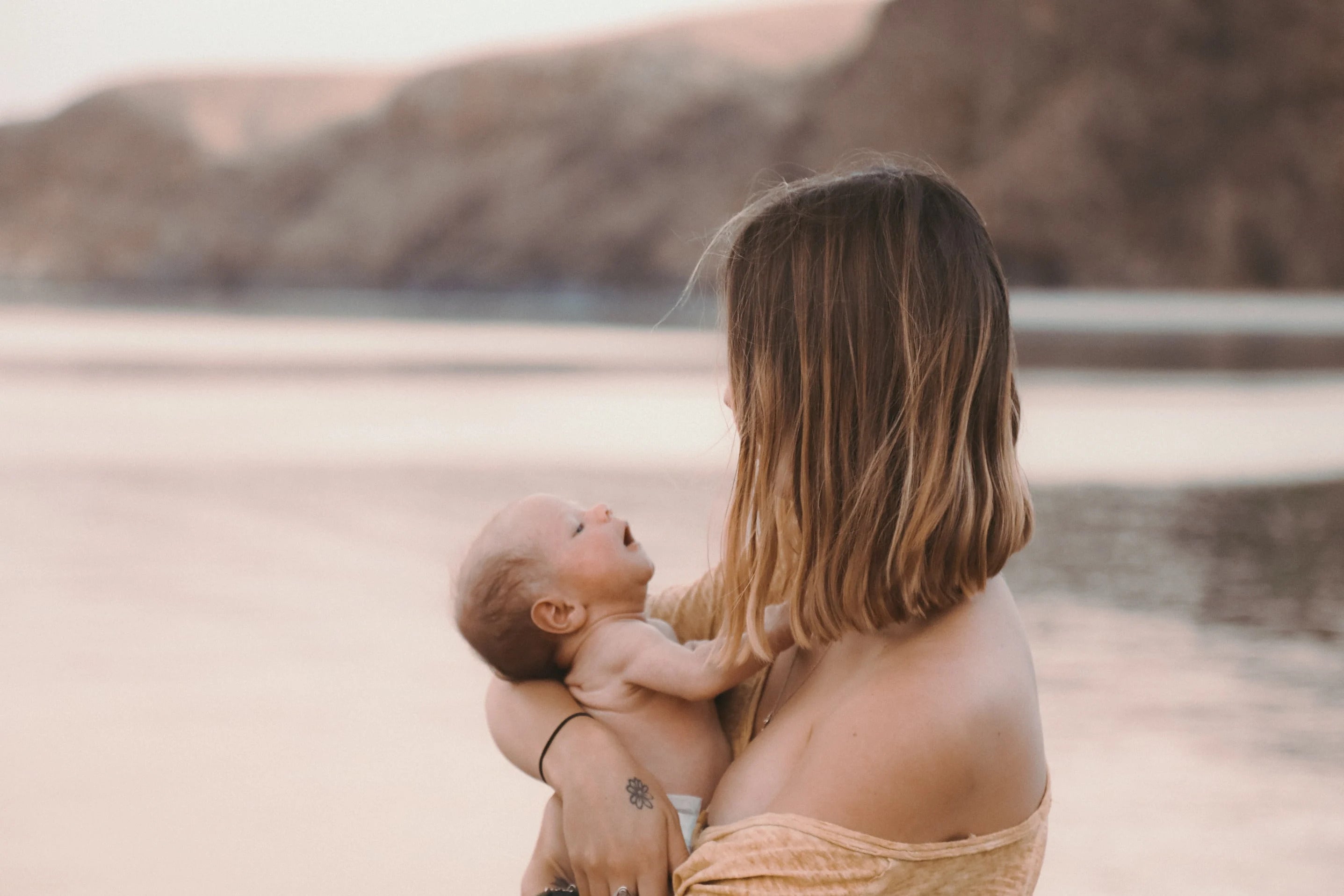 Motherhood: Elayna Carausu | Parenthood - Nature Baby