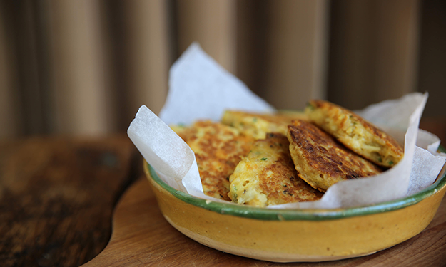 Recipe: Cauliflower, Cheddar & Chive Fritters | Wellbeing - Nature Baby