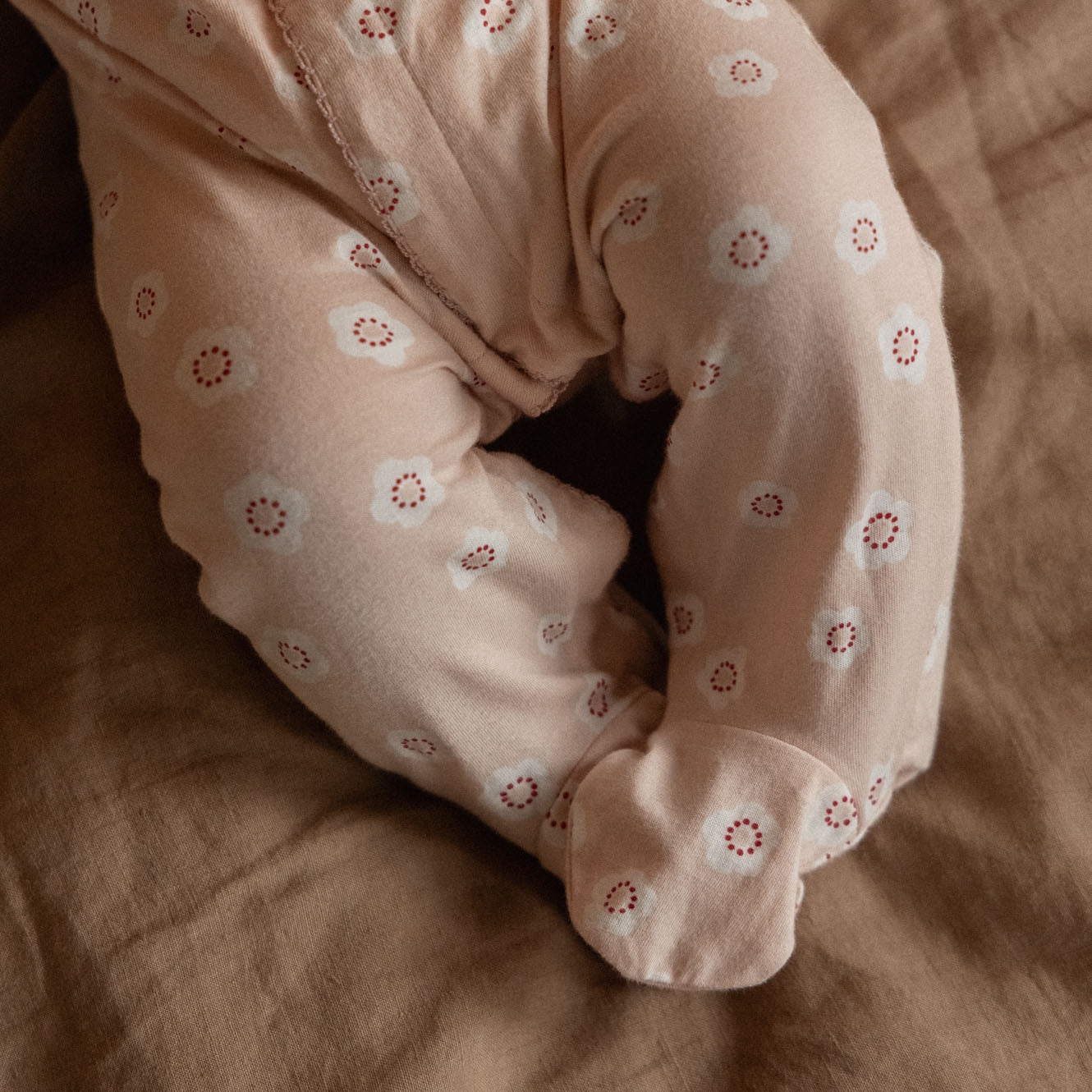 LUCY SUIT | Flora Stamp Rose Dust Print-Extra Img - 1